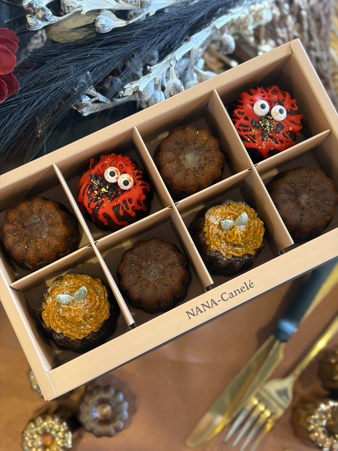 【TRICK or NANA-Canelé】　　　　　秋の魔法を一口に。リンゴとかぼちゃが彩る特別なカヌレをご用意※こちらは送料込みの商品です。